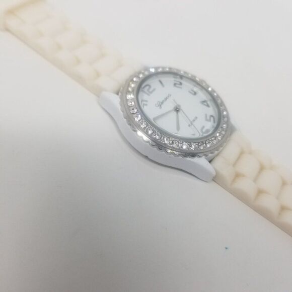 Geneva Platinum 6886 Watch Rhinestone Bezel Cream Silicone Band Stainless Steel - Picture 6 of 12
